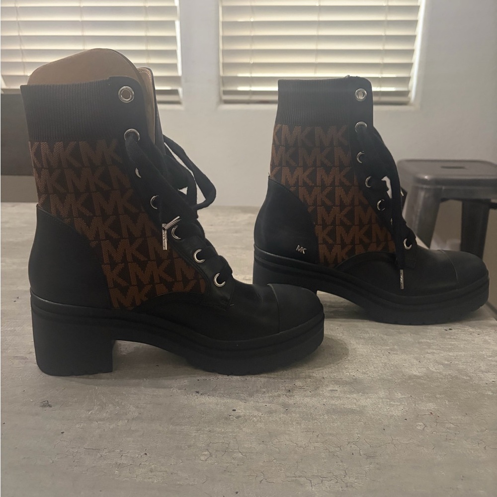 Michael Kors Black and Brown Lace-Up Boots